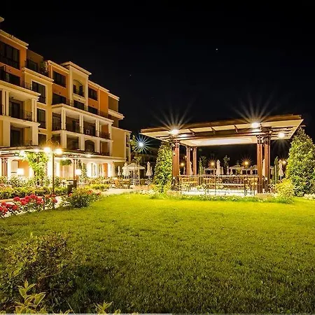 Premier Fort Beach Apartment Sweti Wlas