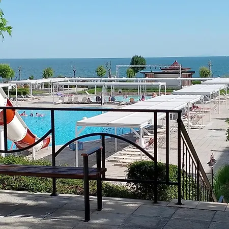 Premier Fort Beach